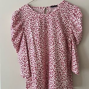 Gorgeous floral 3/4 length blouse